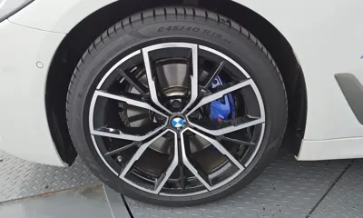 BMW 5-Series 2022, 21868 км, за 33876.24 USD