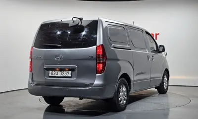 Hyundai Starex 2012, 76871 км, за 5005.52 USD