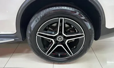 Mercedes-Benz GLC-Class 2023, 15523 км, за 36807.84 USD
