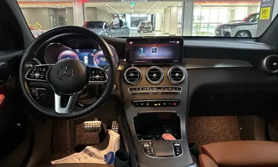 Mercedes-Benz GLC-Class 2023, 15523 км, за 36807.84 USD - фото 7