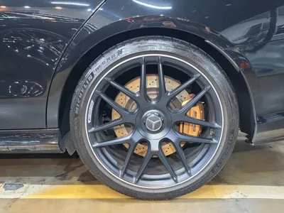 Mercedes-Benz E-Class 2018, 99000 км, за 32247.57 USD - фото 12
