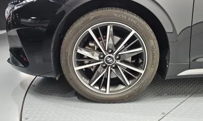 Hyundai Grandeur 2022, 55013 км, за 16604.8 USD