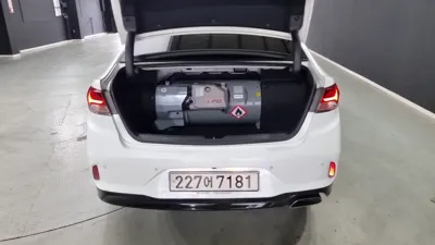 Hyundai Sonata 2019, 143496 км, за 6494.18 USD - фото 12