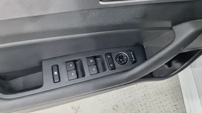 Hyundai Sonata 2019, 143496 км, за 6494.18 USD - фото 17