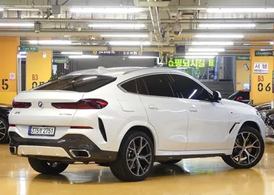 BMW X6 2021, 41000 км, за 44268.25 USD