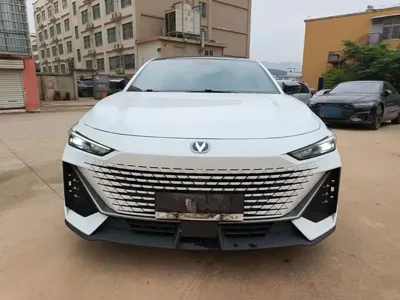 Changan UNI-V 2022, 50300 км, за 8725.55 USD