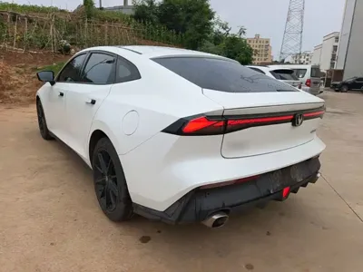 Changan UNI-V 2022, 50300 км, за 8725.55 USD