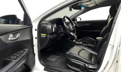 Kia K3 2021, 86730 км, за 9051.87 USD - фото 11