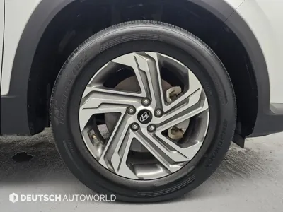 Hyundai Santafe 2021, 94363 км, за 12406.46 USD