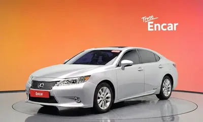 Lexus ES · 2015 год