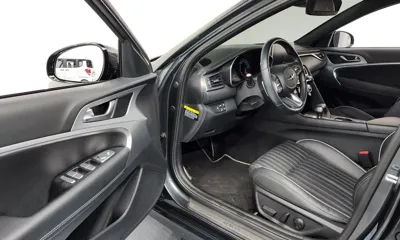 Genesis G70 2019, 66336 км, за 13531.26 USD - фото 10