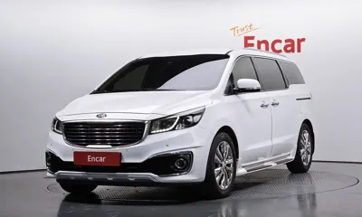 Kia Canival · 2017 год