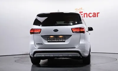 Kia Canival 2017, 139315 км, за 7483.44 USD