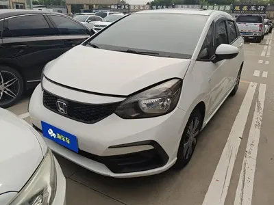 Honda Fit 2021, 52000 км, за 7916.27 USD