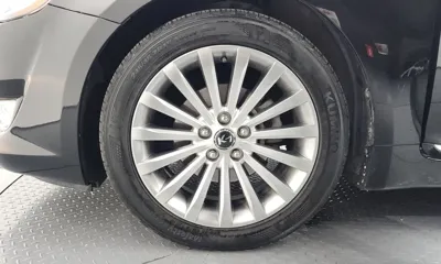 Kia K7 2011, 106218 км, за 2847.68 USD