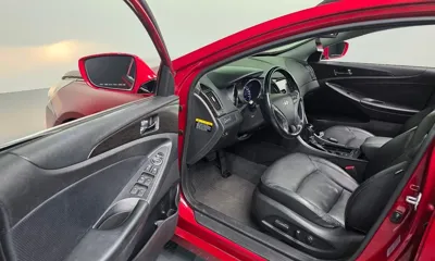 Hyundai Sonata 2013, 91086 км, за 3575.37 USD - фото 10