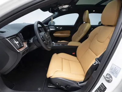Volvo V60 2025, 3320 км, за 33149.53 USD - фото 9