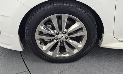 Kia Canival 2017, 115818 км, за 7150.75 USD