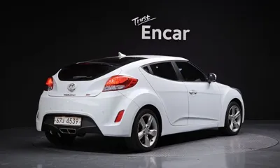 Hyundai Veloster 2014, 113191 км, за 3296.99 USD