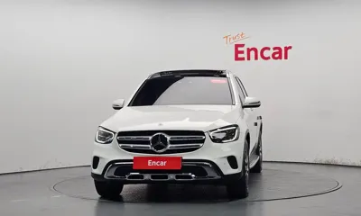 Mercedes-Benz GLC-Class 2021, 50011 км, за 25981.63 USD