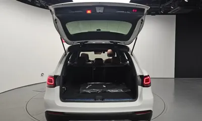 Mercedes-Benz GLC-Class 2021, 50011 км, за 25981.63 USD - фото 20