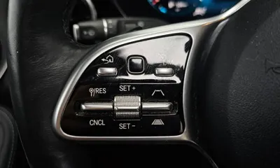 Mercedes-Benz GLC-Class 2021, 50011 км, за 25981.63 USD - фото 34