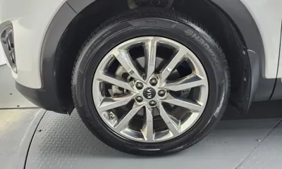 Kia Sorento 2017, 110163 км, за 9702.41 USD