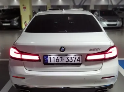 BMW 5-Series 2023, 41186 км, за 25820.25 USD