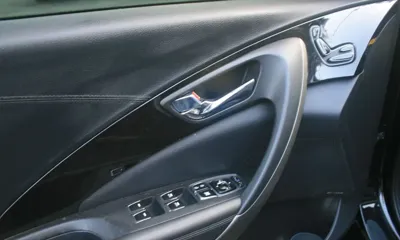Hyundai Grandeur 2017, 145112 км, за 4299.68 USD - фото 10