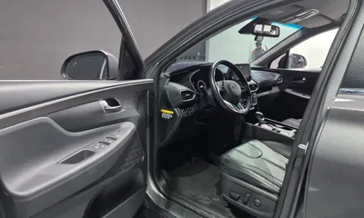 Hyundai Santafe 2020, 62416 км, за 14375.74 USD - фото 10