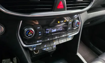 Hyundai Santafe 2020, 62416 км, за 14375.74 USD - фото 18
