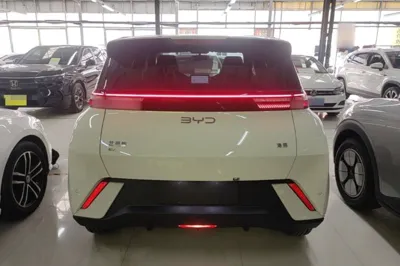 BYD Seagull 2025, 6100 км, за 10168 USD