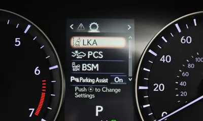 Lexus RX 2019, 125013 км, за 23466.44 USD - фото 17