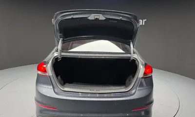 Hyundai Avante 2017, 38249 км, за 7006.88 USD - фото 20
