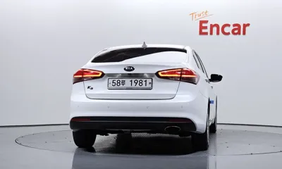 Kia K3 2017, 158888 км, за 4135.49 USD