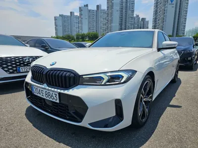 BMW 3-Series · 2025 год
