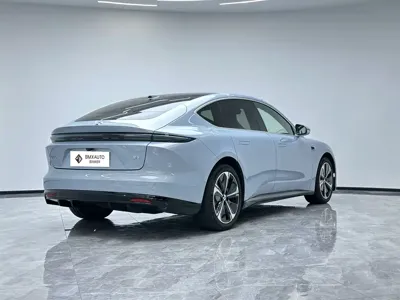 Nio ET5 2025, 15000 км, за 28006.72 USD