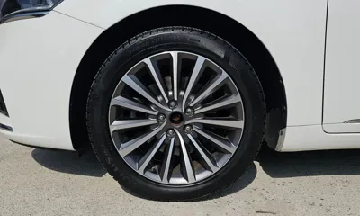 Kia K7 2016, 110456 км, за 7351.98 USD