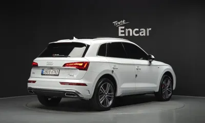 Audi Q5 2022, 14999 км, за 34241.17 USD