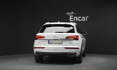 Audi Q5 2022, 14999 км, за 34241.17 USD