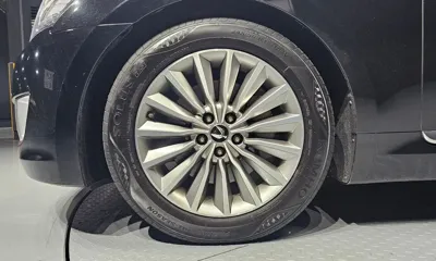 Hyundai Equus 2015, 275236 км, за 2901.91 USD