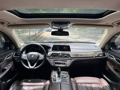 BMW 7 Series 2018, 130000 км, за 27221.37 USD - фото 6