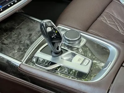 BMW 7 Series 2018, 130000 км, за 27221.37 USD - фото 8