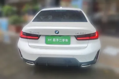 BMW 3 Series 2023, 29400 км, за 34437 USD