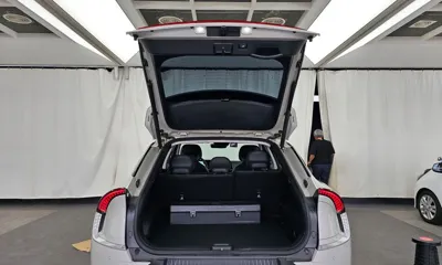Kia EV6 2023, 21456 км, за 19283.4 USD - фото 20