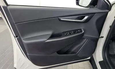 Kia EV6 2023, 21456 км, за 19283.4 USD - фото 24