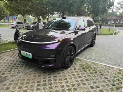 Li Auto Li L9 · 2023 год