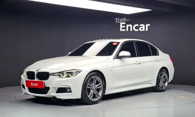 BMW 3-Series · 2018 год