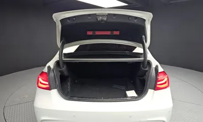 BMW 3-Series 2018, 198028 км, за 9183.41 USD - фото 20
