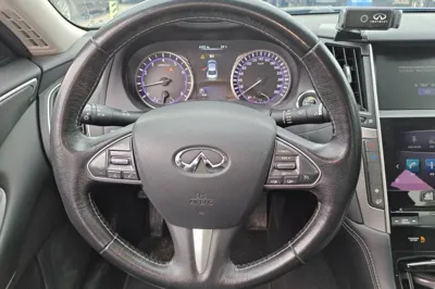 Infiniti Q50L 2016, 132100 км, за 9217 USD - фото 9